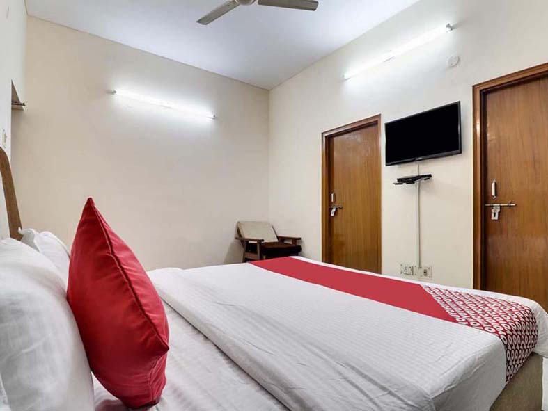 Best Price Hotel In Lucknow